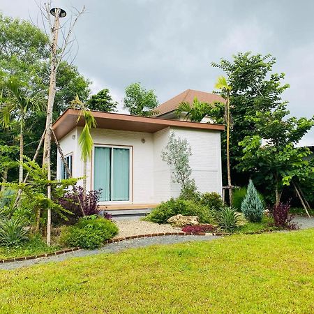 Homdoiintr Farmstay ฮ่อมดอยอินทร์ ฟาร์มสเตย์ Ban Huai Kaeo 外观 照片