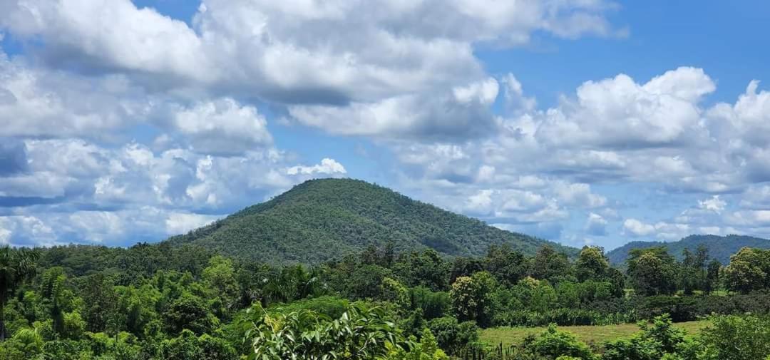 Homdoiintr Farmstay ฮ่อมดอยอินทร์ ฟาร์มสเตย์ Ban Huai Kaeo 外观 照片